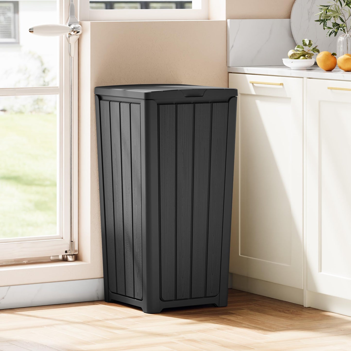 Outdoor Trash Can with Lid – Waterproof Resin Garbage Bin, Patio Garage Deck Backyard Waste Container